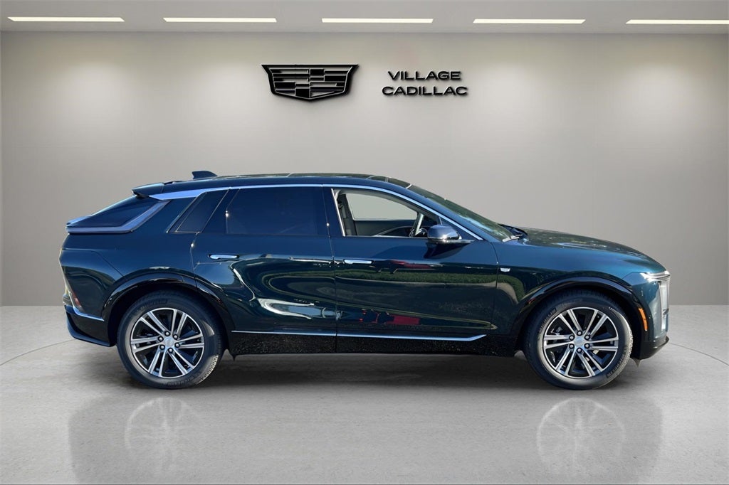 2026 Cadillac LYRIQ Premium Luxury