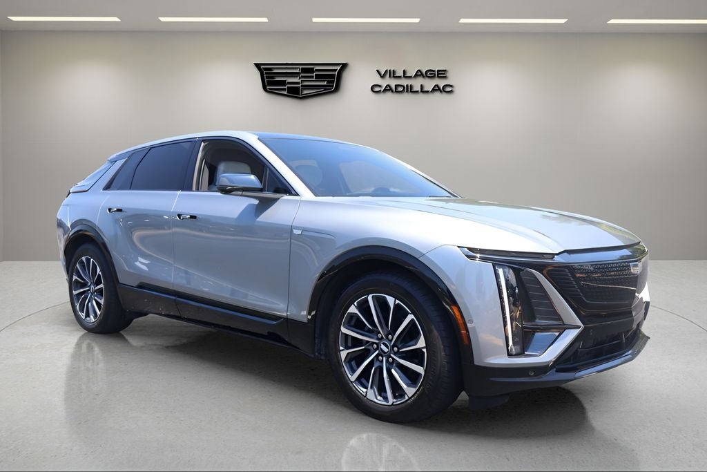 2024 Cadillac LYRIQ Sport