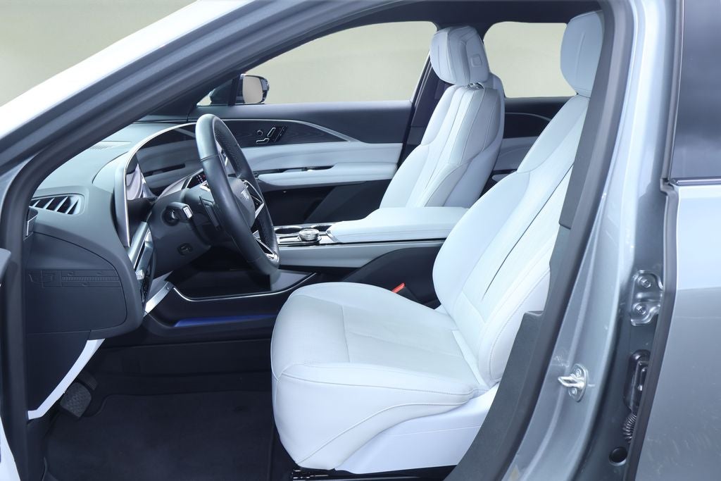 2025 Cadillac LYRIQ Sport