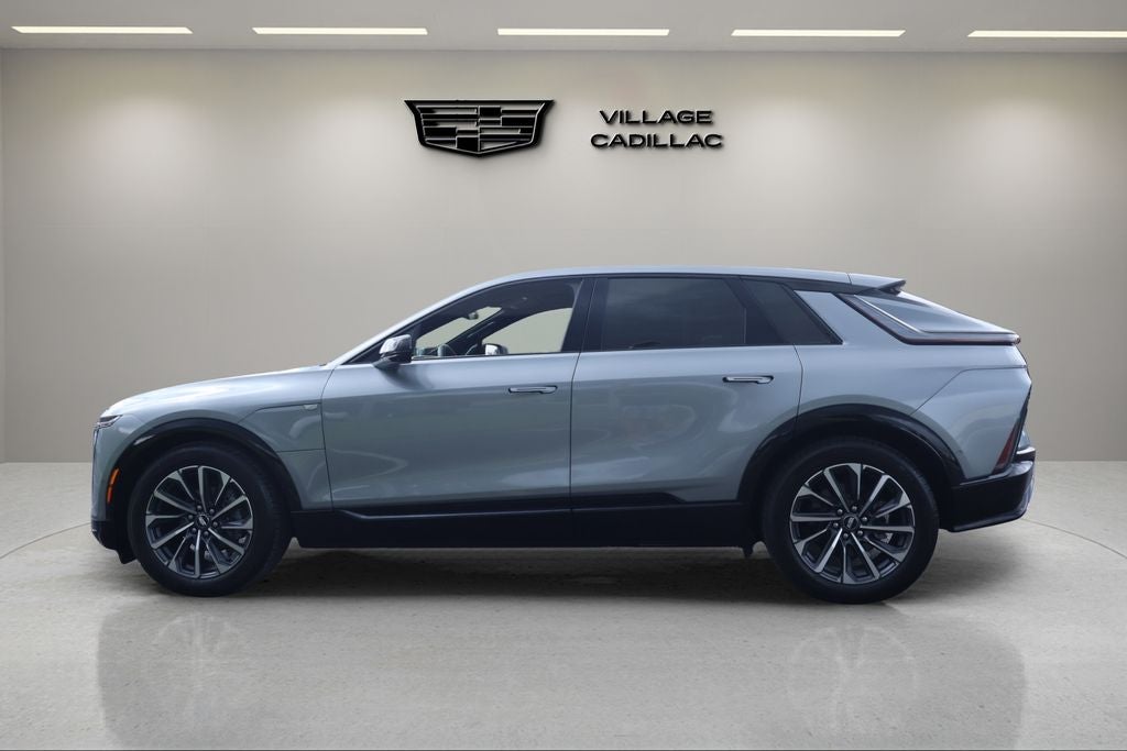 2025 Cadillac LYRIQ Sport