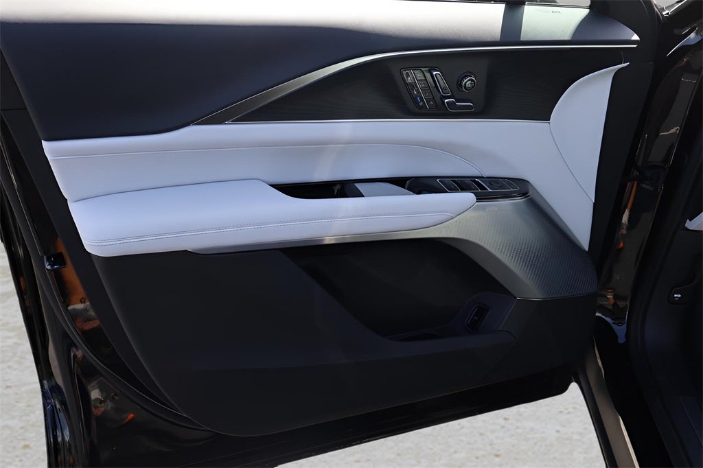 2026 Cadillac LYRIQ Premium Sport