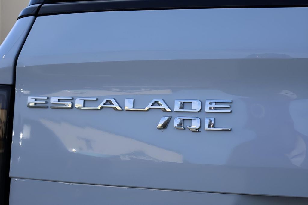 2026 Cadillac ESCALADE IQL Sport