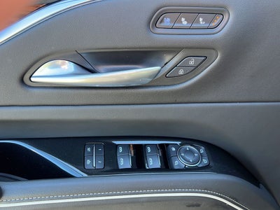 2024 Cadillac Escalade ESV Premium