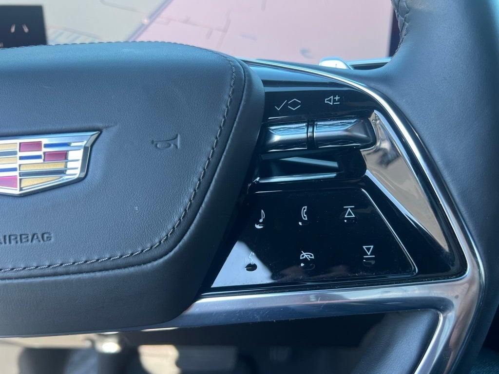 2025 Cadillac Escalade Sport Platinum