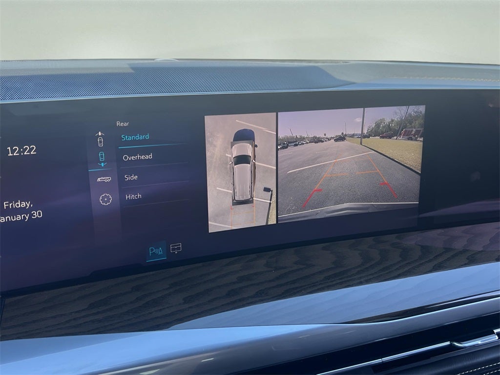 2025 Cadillac Escalade Sport Platinum