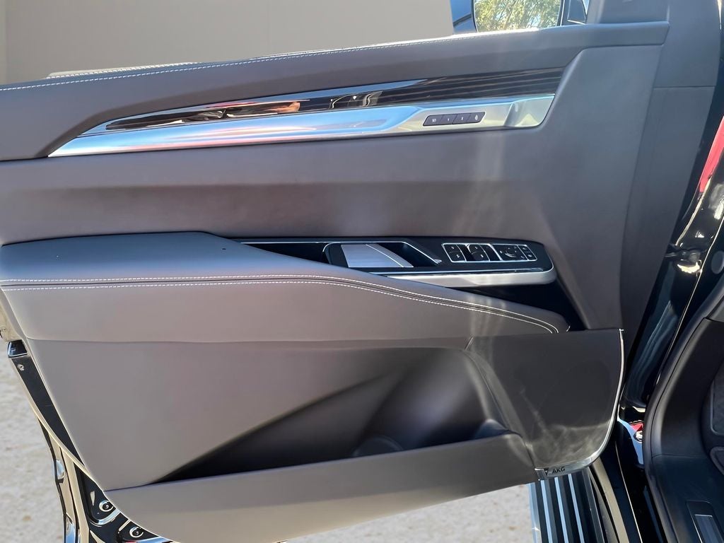 2026 Cadillac Escalade ESV Luxury