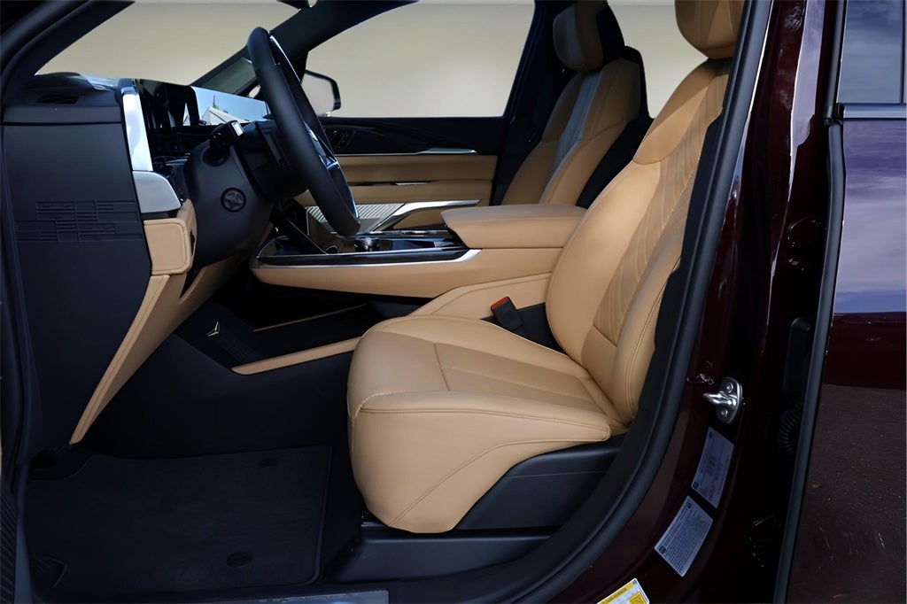 2025 Cadillac ESCALADE IQ Luxury 2