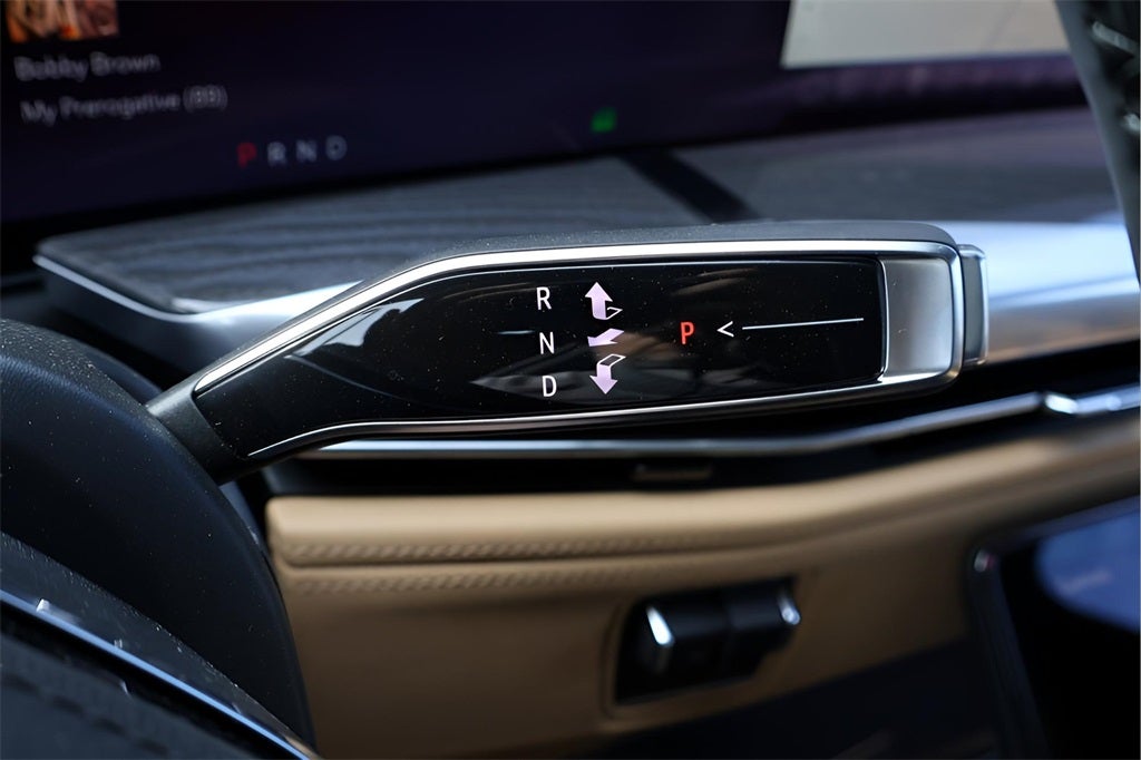 2025 Cadillac ESCALADE IQ Luxury 2