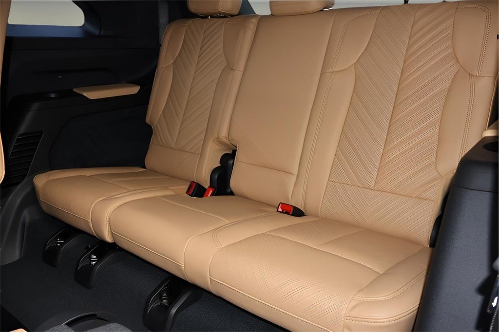 2025 Cadillac ESCALADE IQ Luxury 2