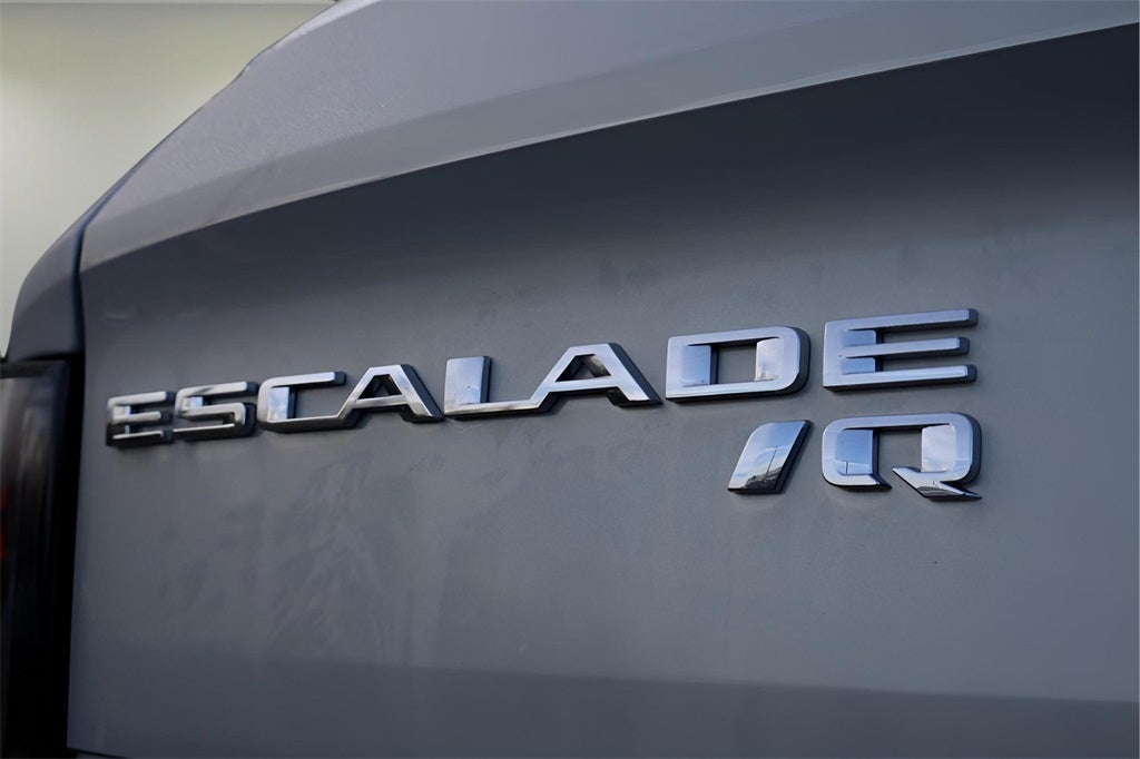 2025 Cadillac ESCALADE IQ Luxury 2