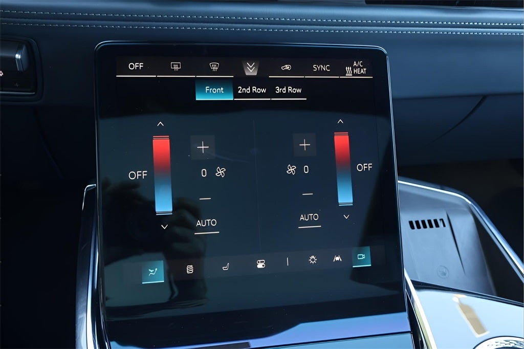 2025 Cadillac ESCALADE IQ Luxury 2