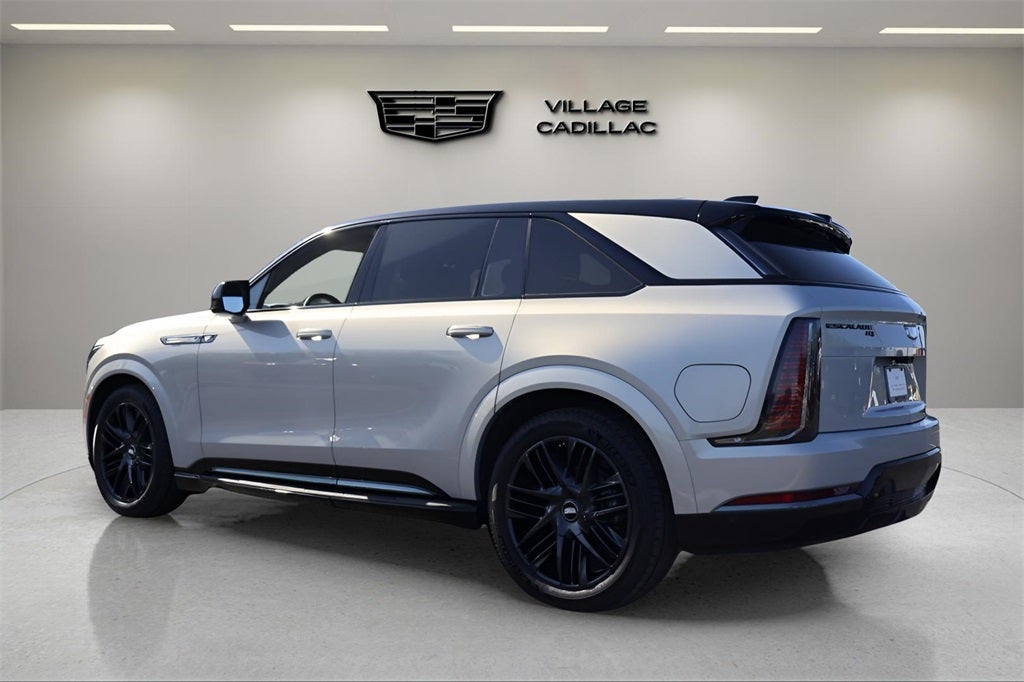 2025 Cadillac ESCALADE IQ Sport 2
