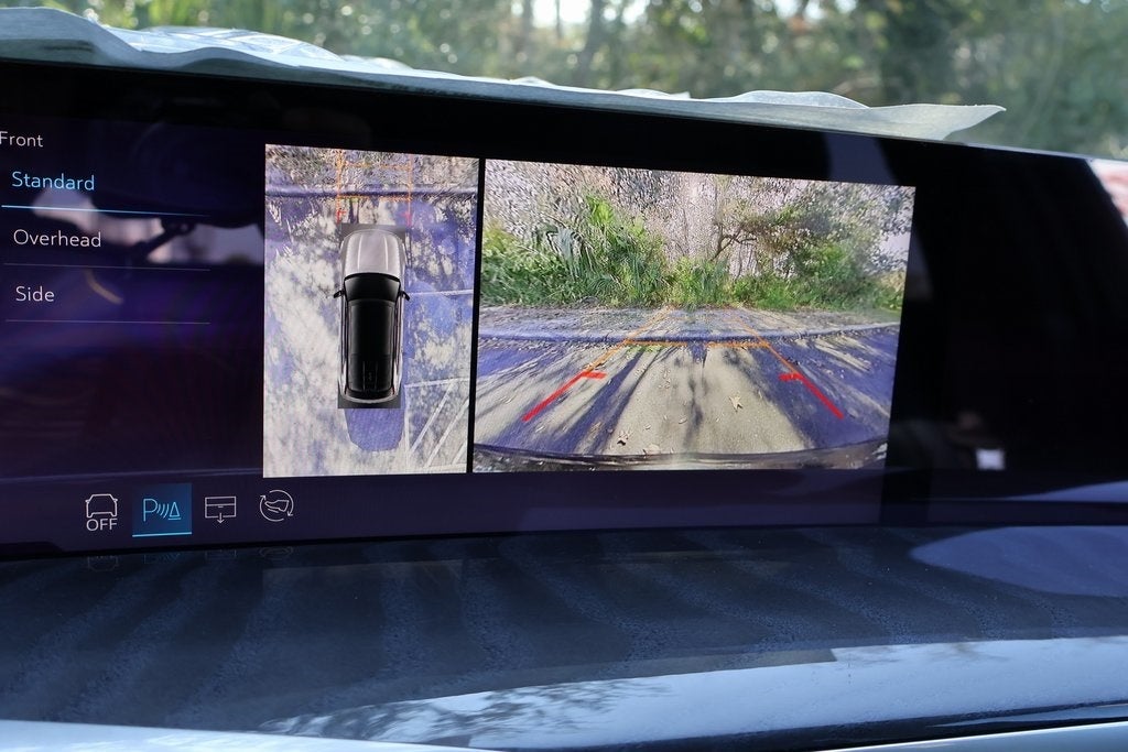 2025 Cadillac ESCALADE IQ Sport 2