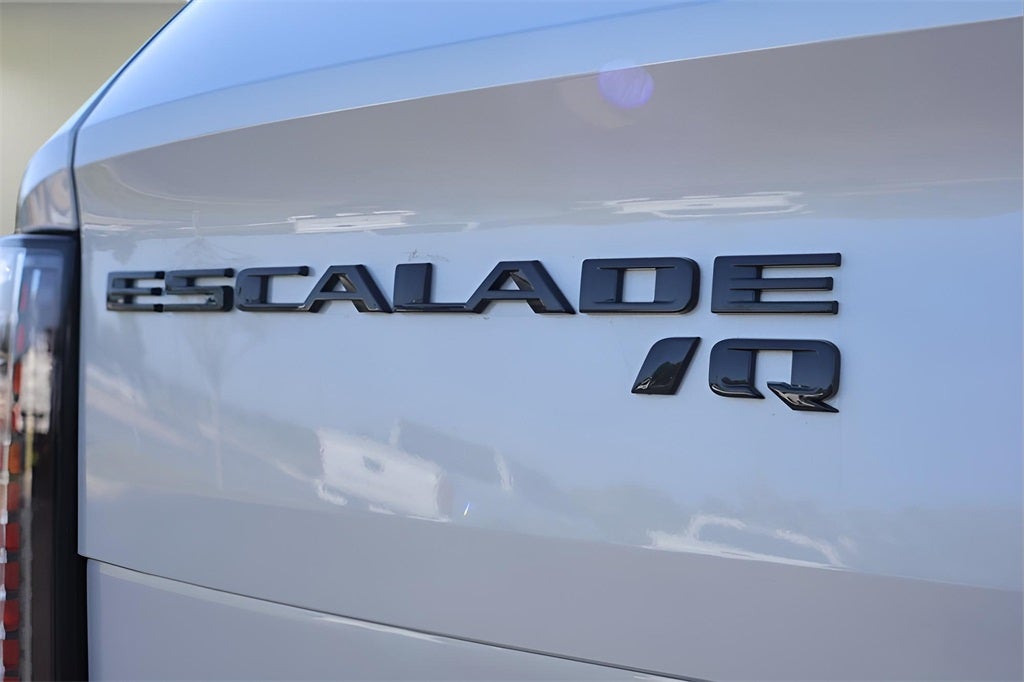2025 Cadillac ESCALADE IQ Sport 2
