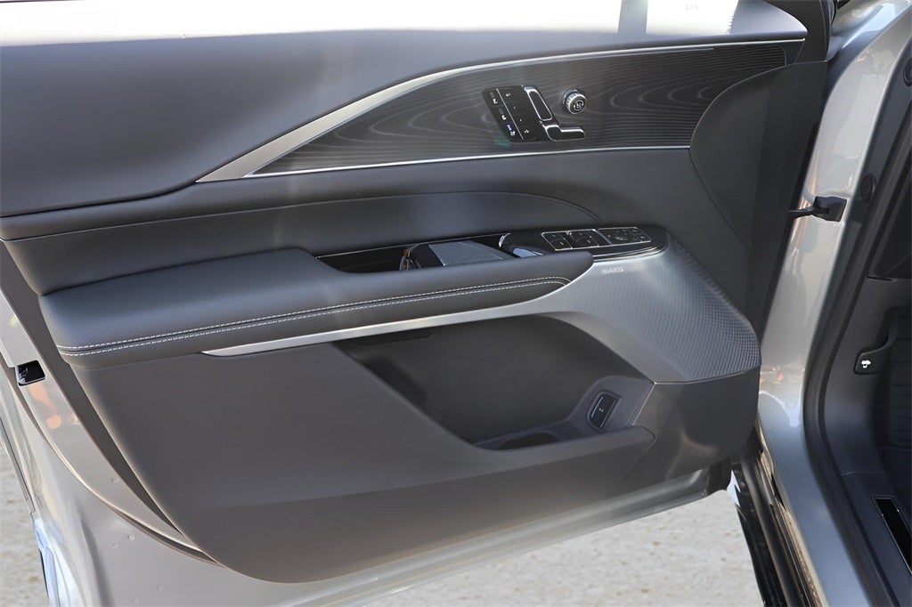 2026 Cadillac LYRIQ V-Series