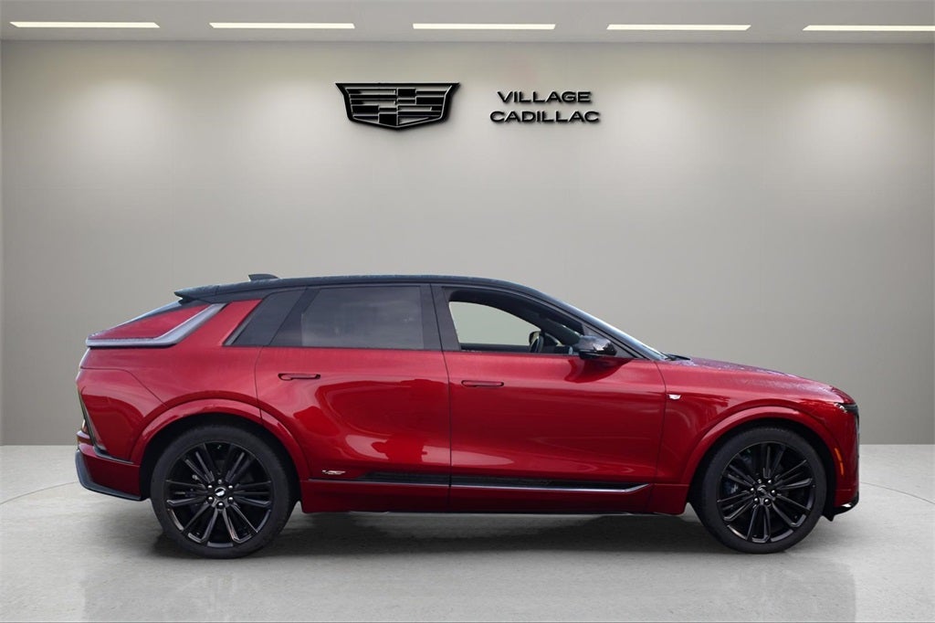 2026 Cadillac LYRIQ V