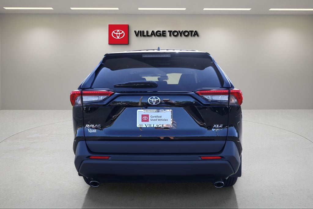 2025 Toyota RAV4 Hybrid XLE Premium