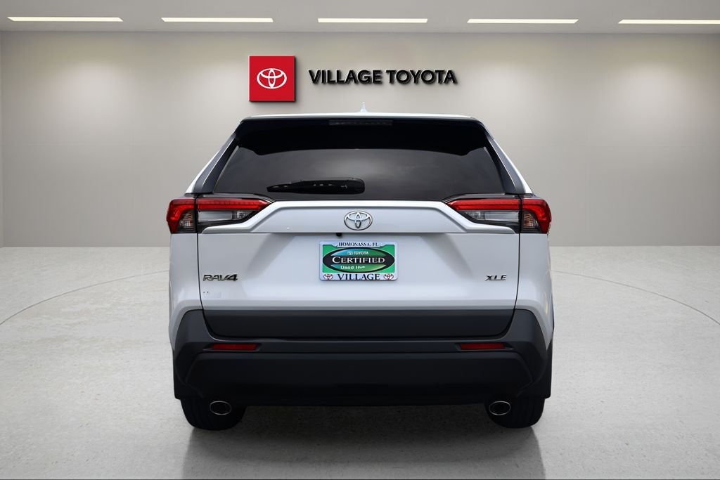 2024 Toyota RAV4 XLE Premium