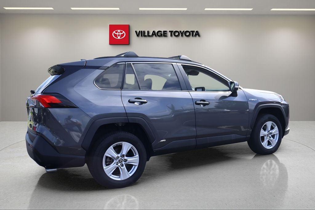 2021 Toyota RAV4 Hybrid XLE