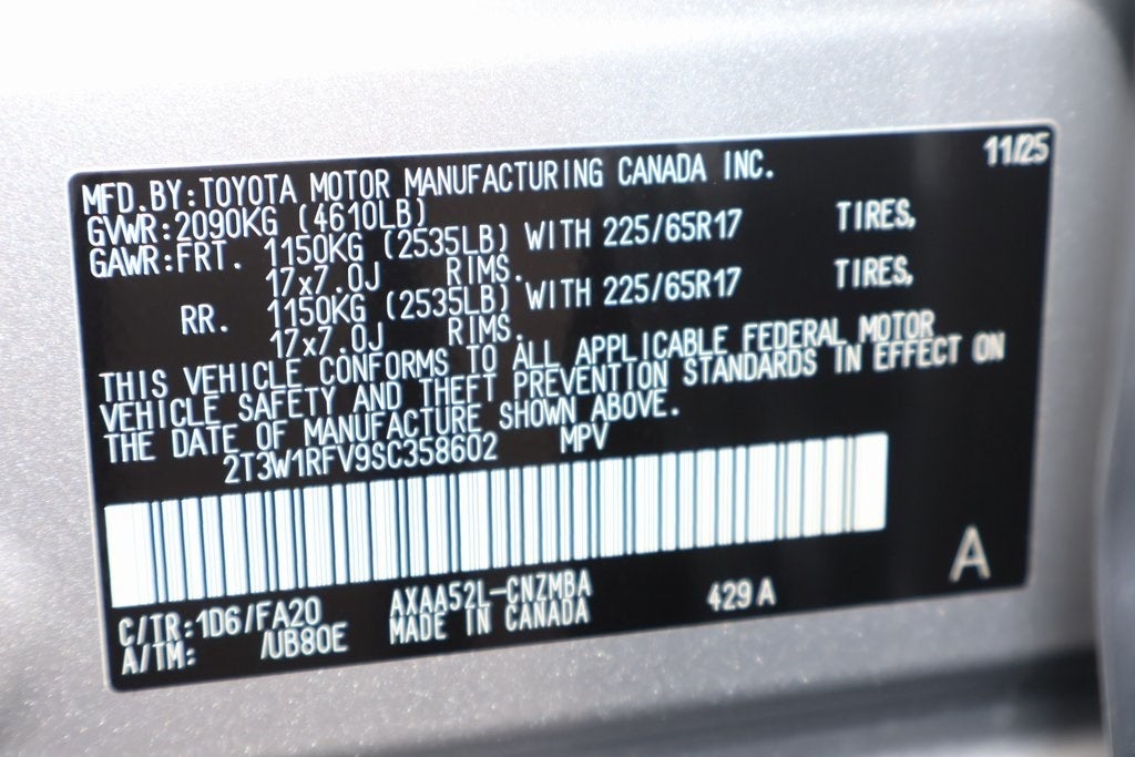 2025 Toyota RAV4 XLE