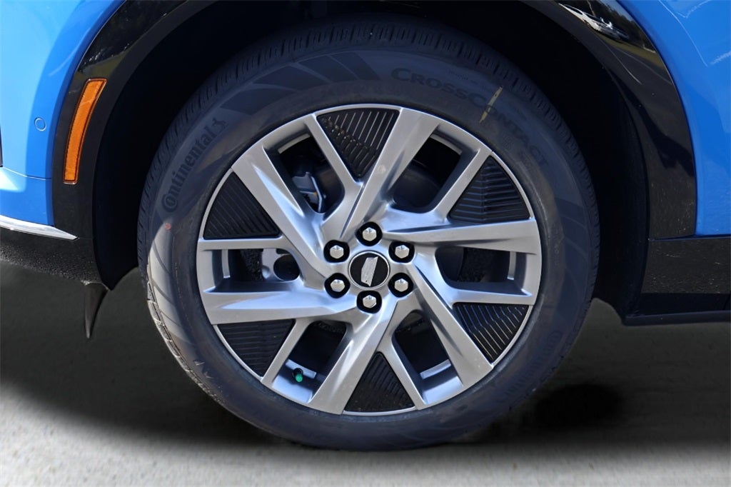 2026 Cadillac OPTIQ Premium Luxury