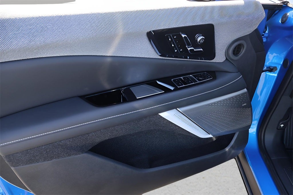 2026 Cadillac OPTIQ Premium Luxury