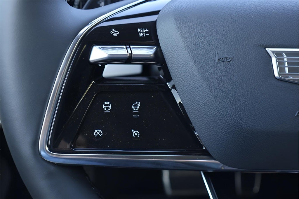 2026 Cadillac OPTIQ Premium Luxury