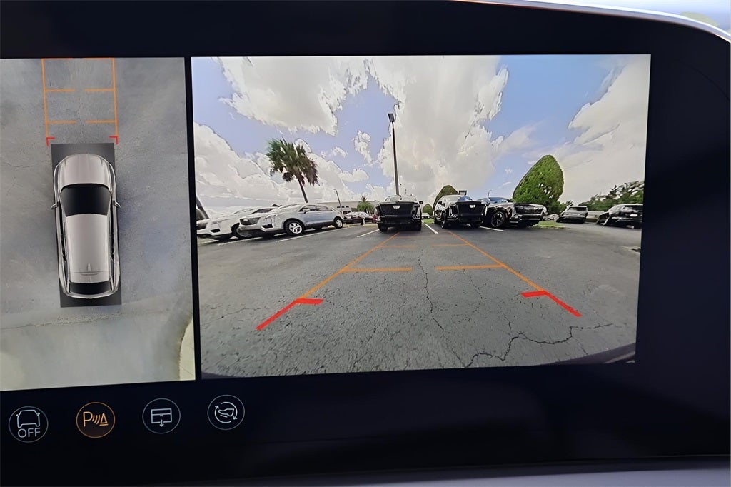 2025 Cadillac OPTIQ Luxury