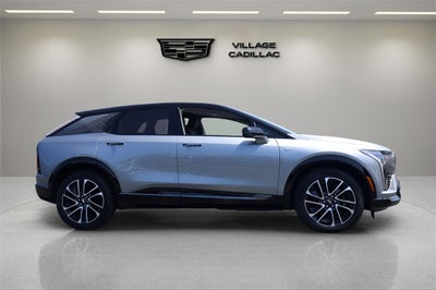 2025 Cadillac OPTIQ SPORT 1