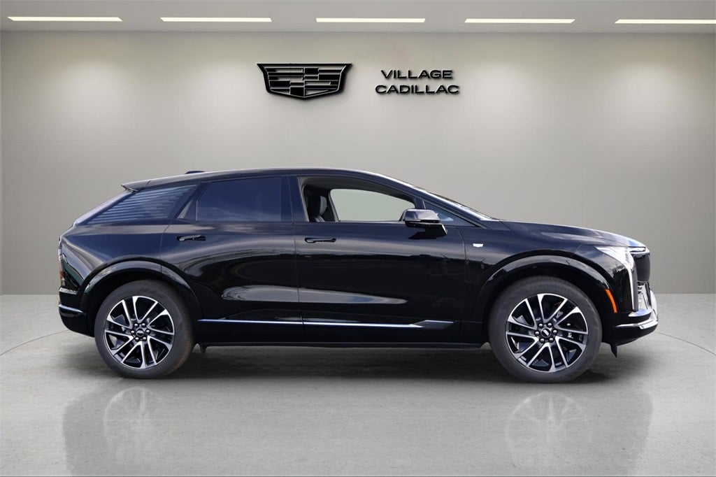 2026 Cadillac OPTIQ Premium Sport