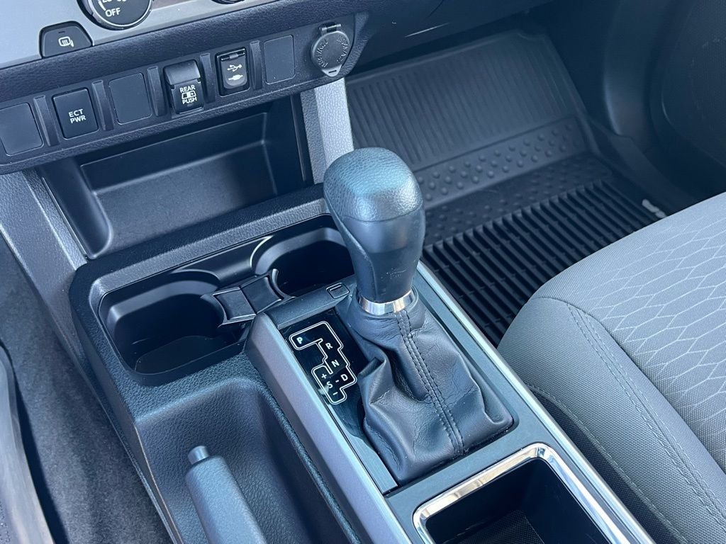 2019 Toyota Tacoma SR5 V6