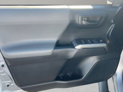 2019 Toyota Tacoma SR5 V6