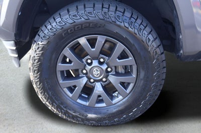 2020 Toyota Tacoma SR5 V6