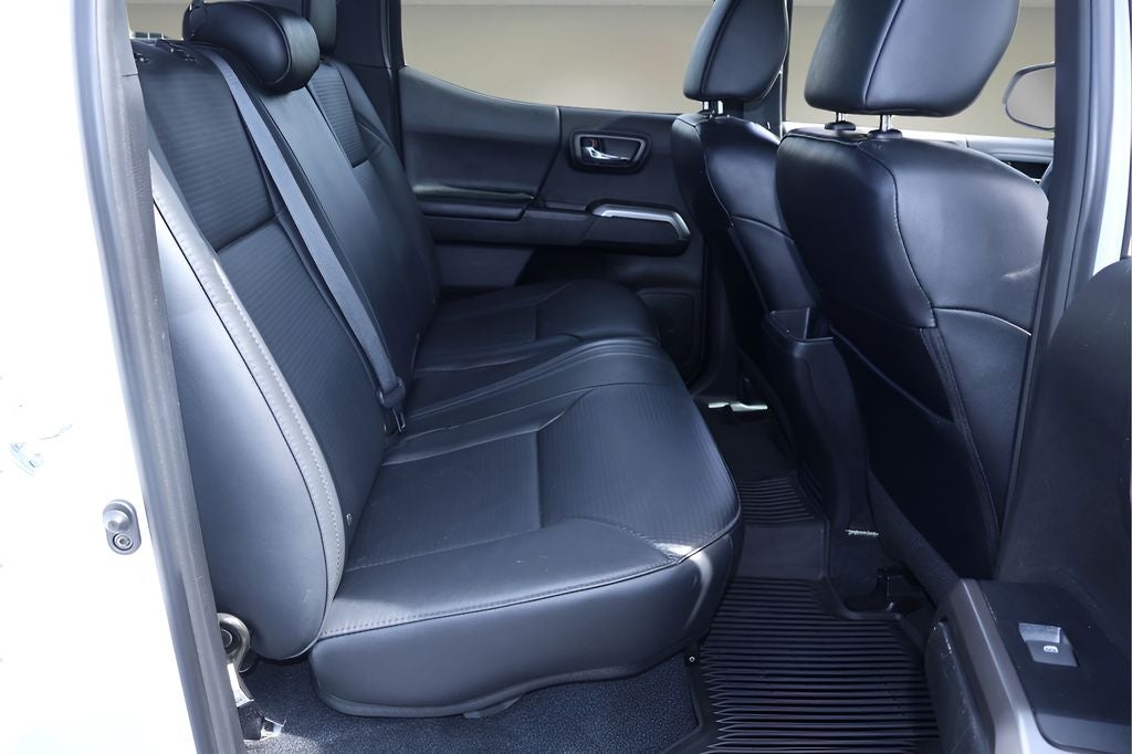 2021 Toyota Tacoma Limited V6