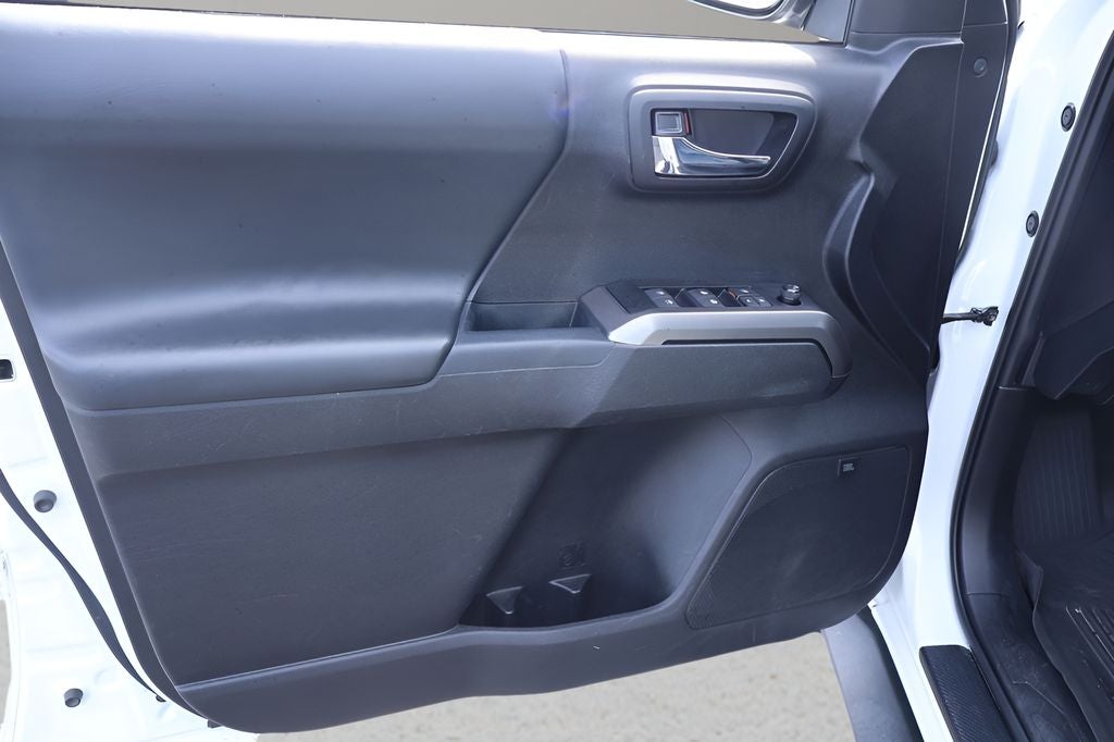 2021 Toyota Tacoma Limited V6