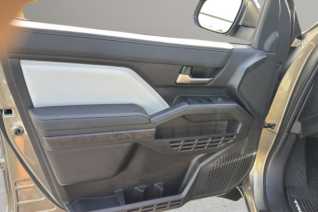 2025 Toyota Tacoma Limited