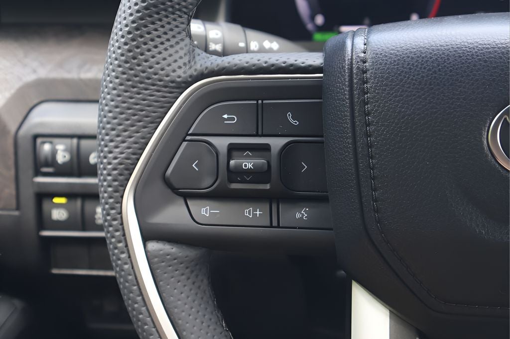 2026 Toyota Tacoma Hybrid Limited