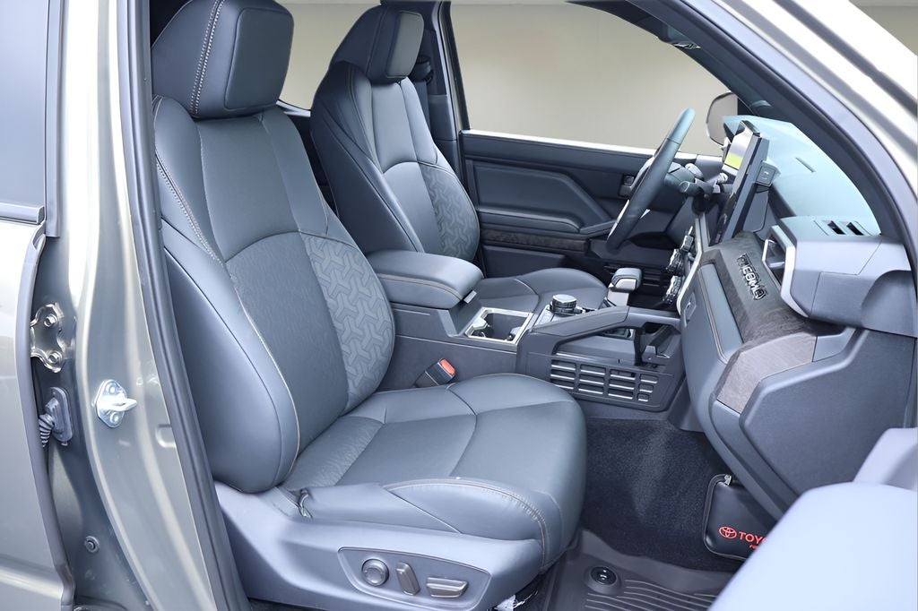 2025 Toyota Tacoma Hybrid Limited