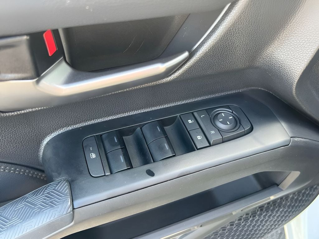 2025 Toyota Tacoma Hybrid Base