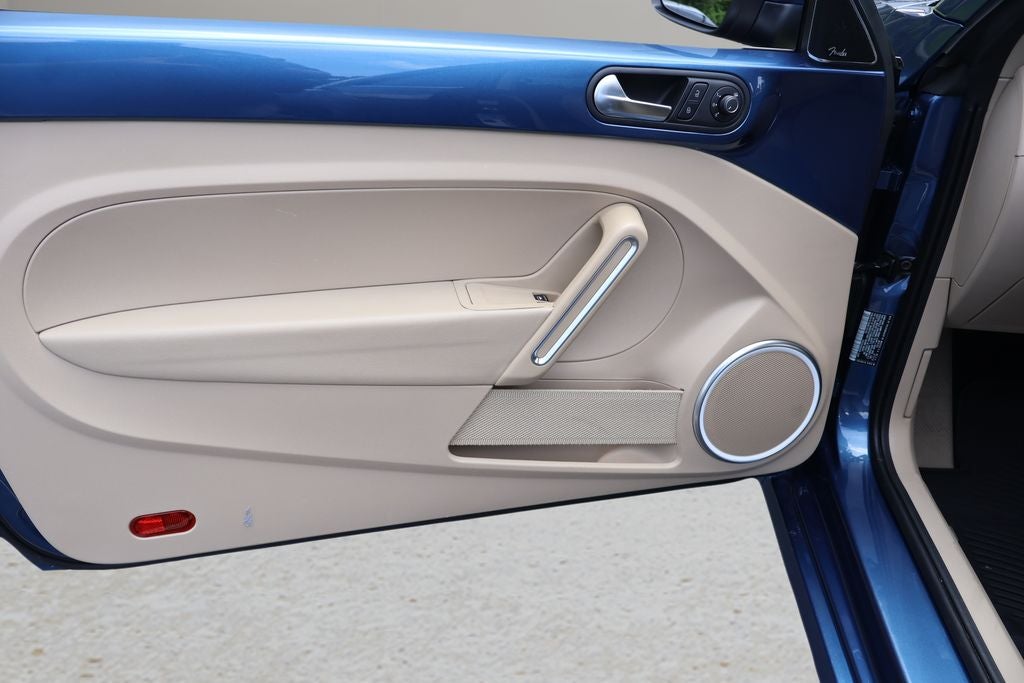 2019 Volkswagen Beetle 2.0T SE
