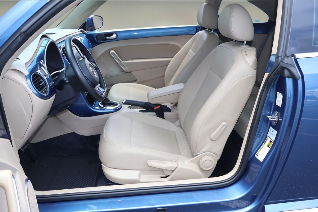 2019 Volkswagen Beetle 2.0T SE