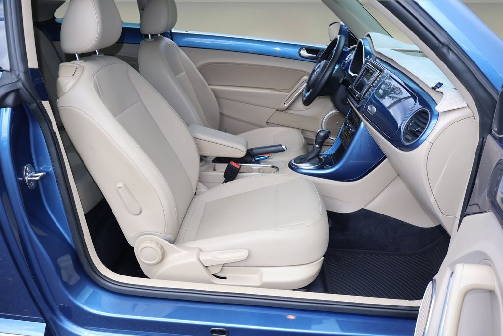 2019 Volkswagen Beetle 2.0T SE