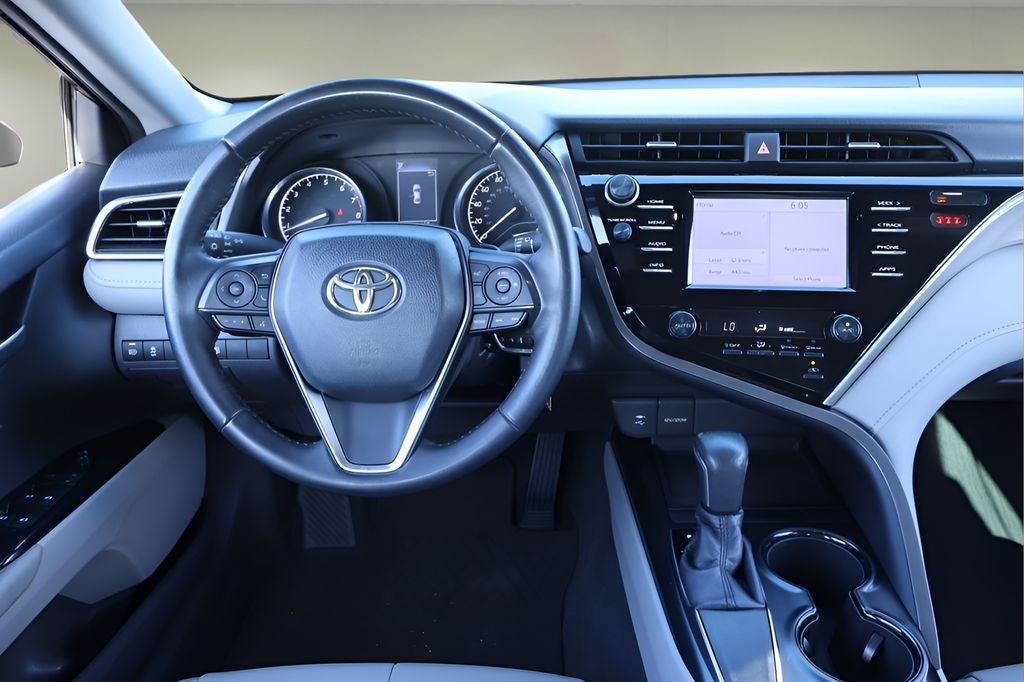 2018 Toyota Camry SE