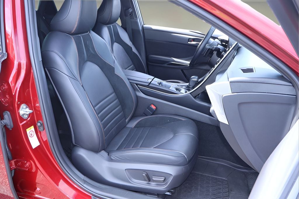 2019 Toyota Avalon Hybrid XSE