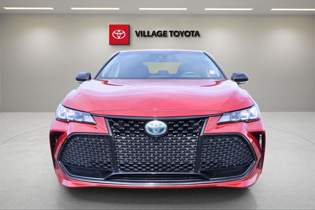 2019 Toyota Avalon Hybrid XSE