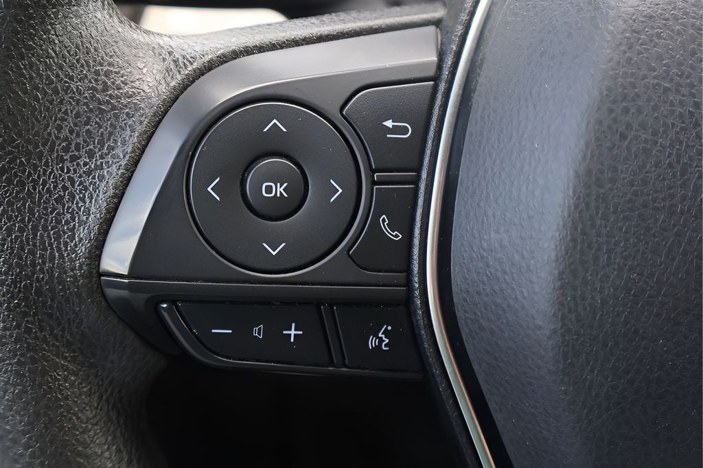 2019 Toyota Camry Hybrid LE