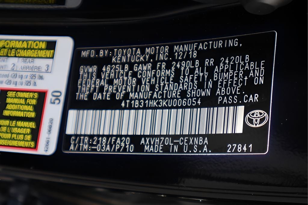 2019 Toyota Camry Hybrid LE