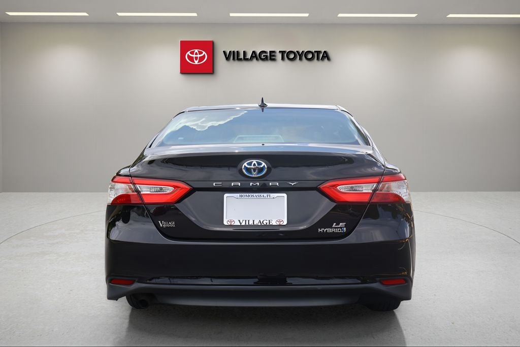 2019 Toyota Camry Hybrid LE