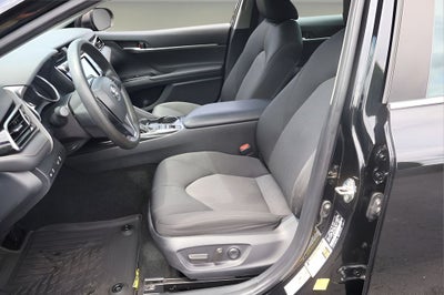 2019 Toyota Camry Hybrid LE
