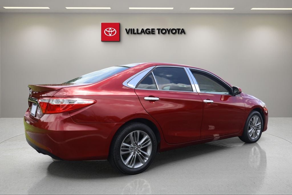 2016 Toyota Camry SE